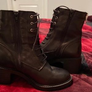 Brand New without Tags Black leather Boots